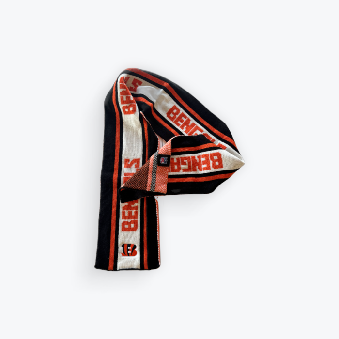 Cincinnati Bengals Winter Hat And Scarf Set - Image 2